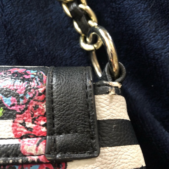 Betsey Johnson Crossbody - Picture 8 of 8
